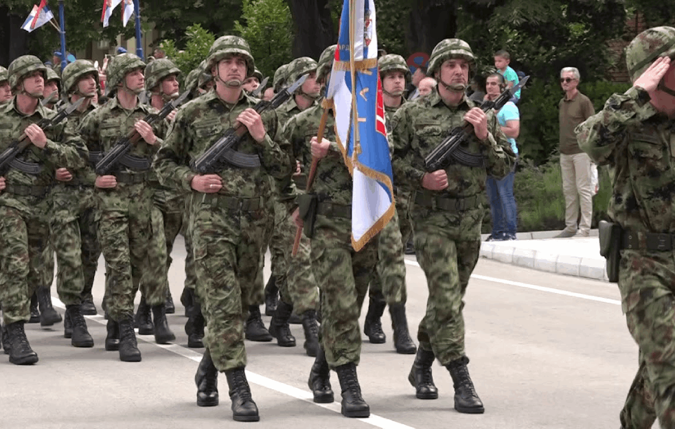 OFICIRI VOJSKE ZATVARAJU ULICE BEOGRADA: Evo kada će se to desiti!